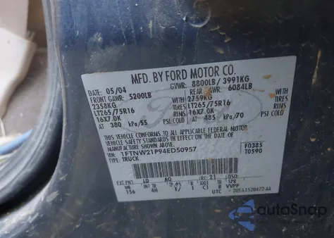 2004 Ford F-250 Lariat/Xl/Xlt z USA, uszkodzony, nr VIN 1FTNW21P94ED50957